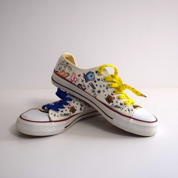 BT21 BTS Doodle Low Top Sneakers - Picture 1 of 6